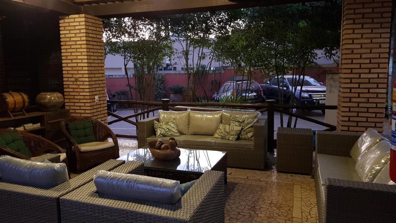 Hotel Das Palmeiras Paracatu Eksteriør billede
