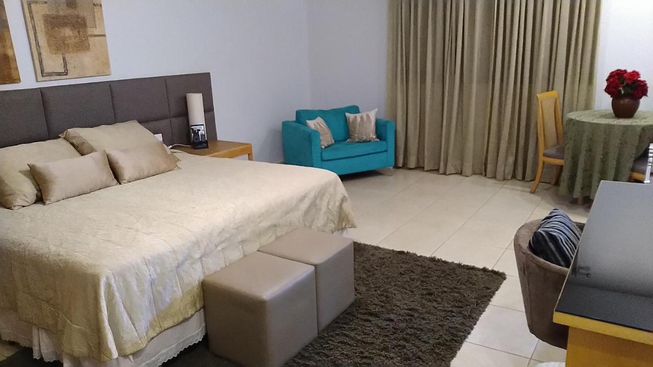 Hotel Das Palmeiras Paracatu Eksteriør billede