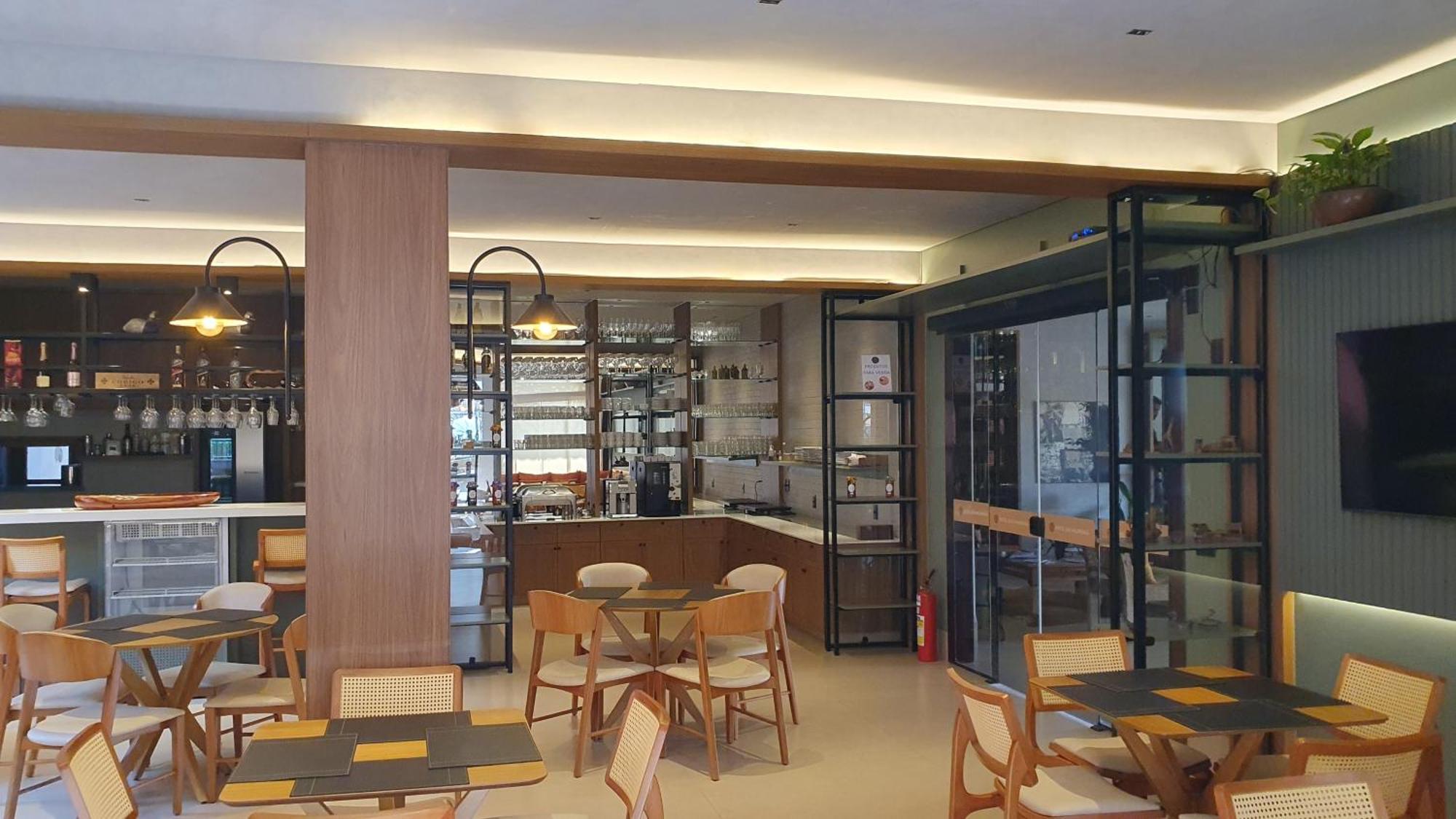 Hotel Das Palmeiras Paracatu Eksteriør billede