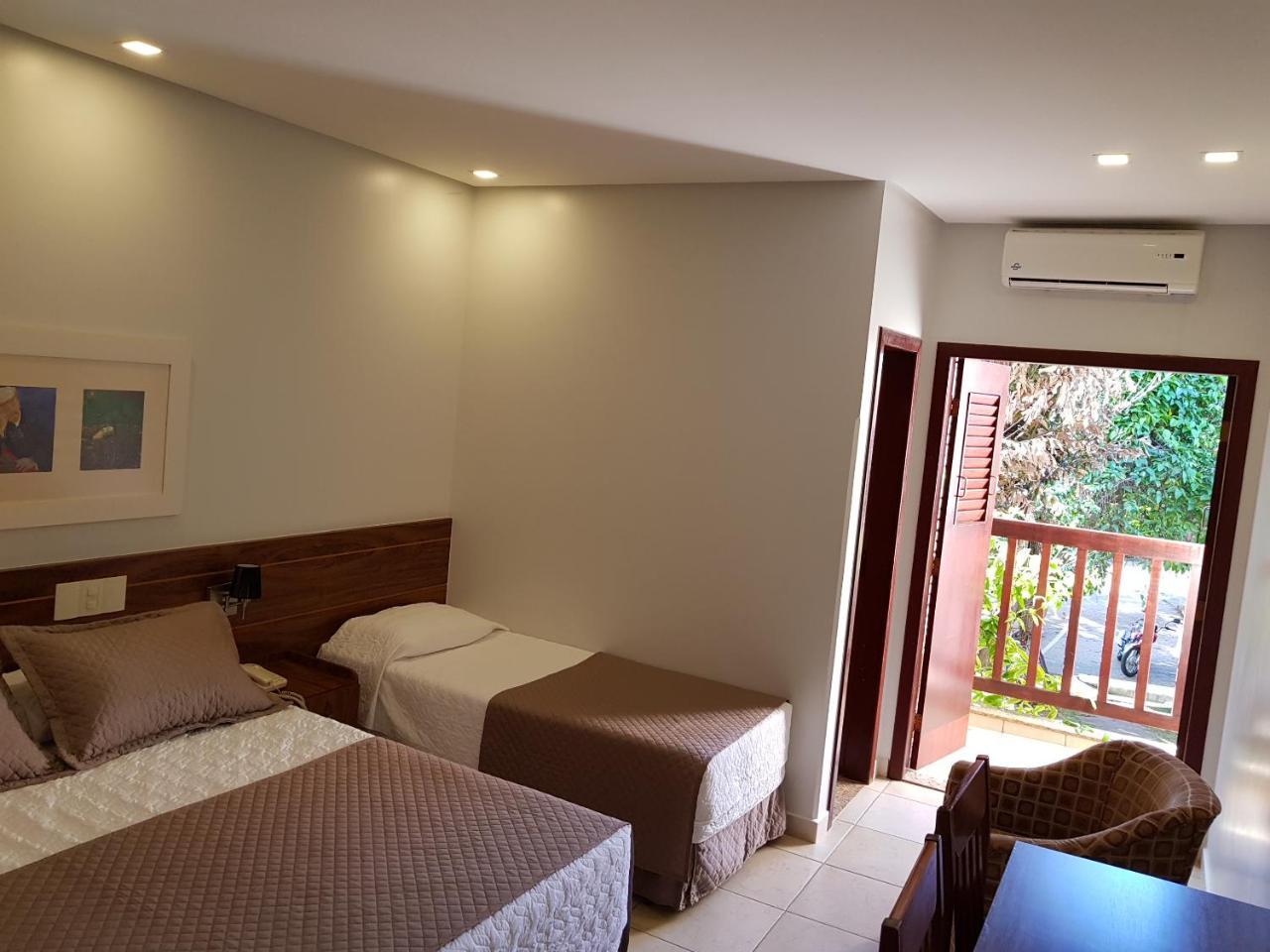 Hotel Das Palmeiras Paracatu Eksteriør billede
